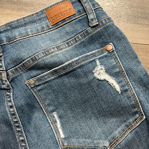 Judy Blue Slim Fit Cute Ankle Jeans- 1/25 - Picture 9 of 11